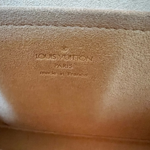 Louis Vuitton Pochette Clutch PM Monogram Canvas Crossbody bag in Brown - Picture 11 of 15